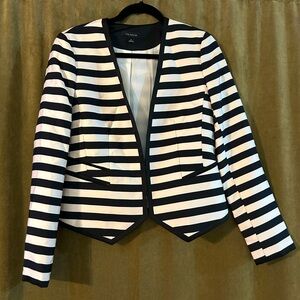 Dressy Ann Taylor Blazer - Ivory & Black - Size 6 - New without Tags